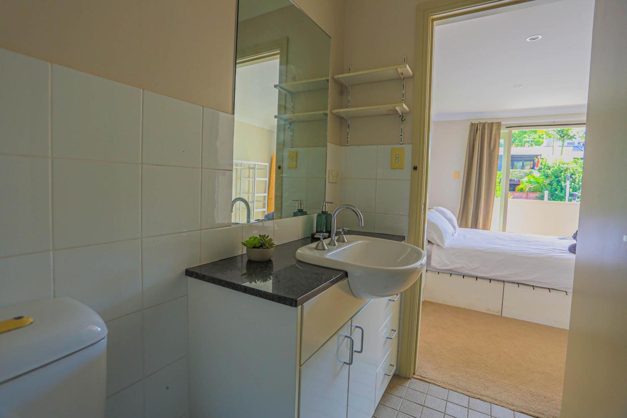Elegant 2 Bedroom Close To Buz Bridge Rd 2 E-bikes Included Ferienhaus