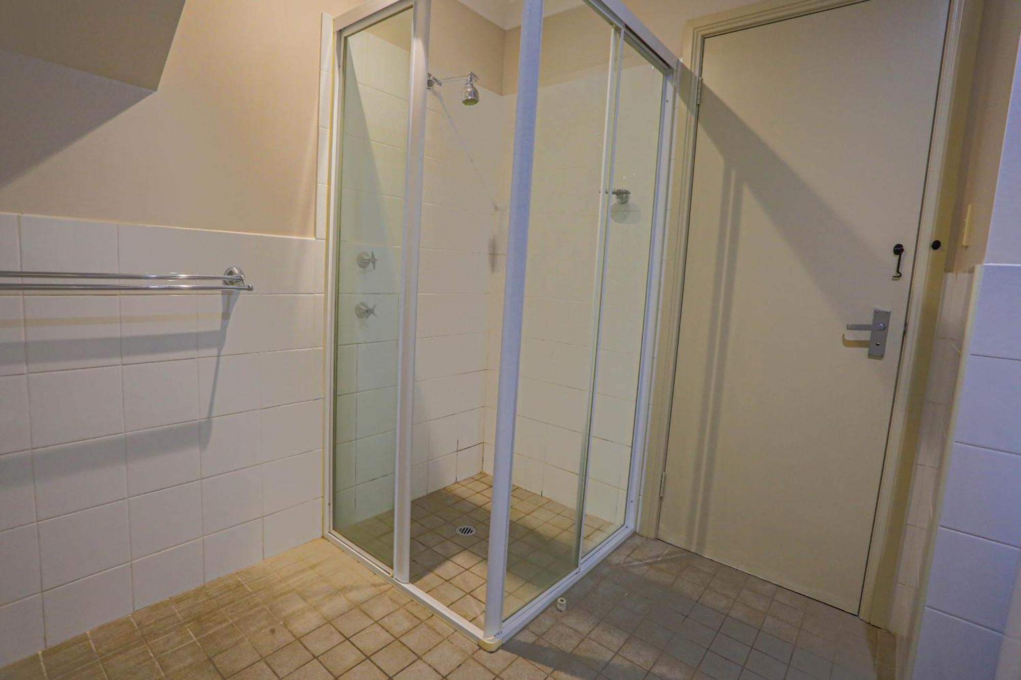 Elegant 2 Bedroom Close To Buz Bridge Rd 2 E-bikes Included Ferienhaus