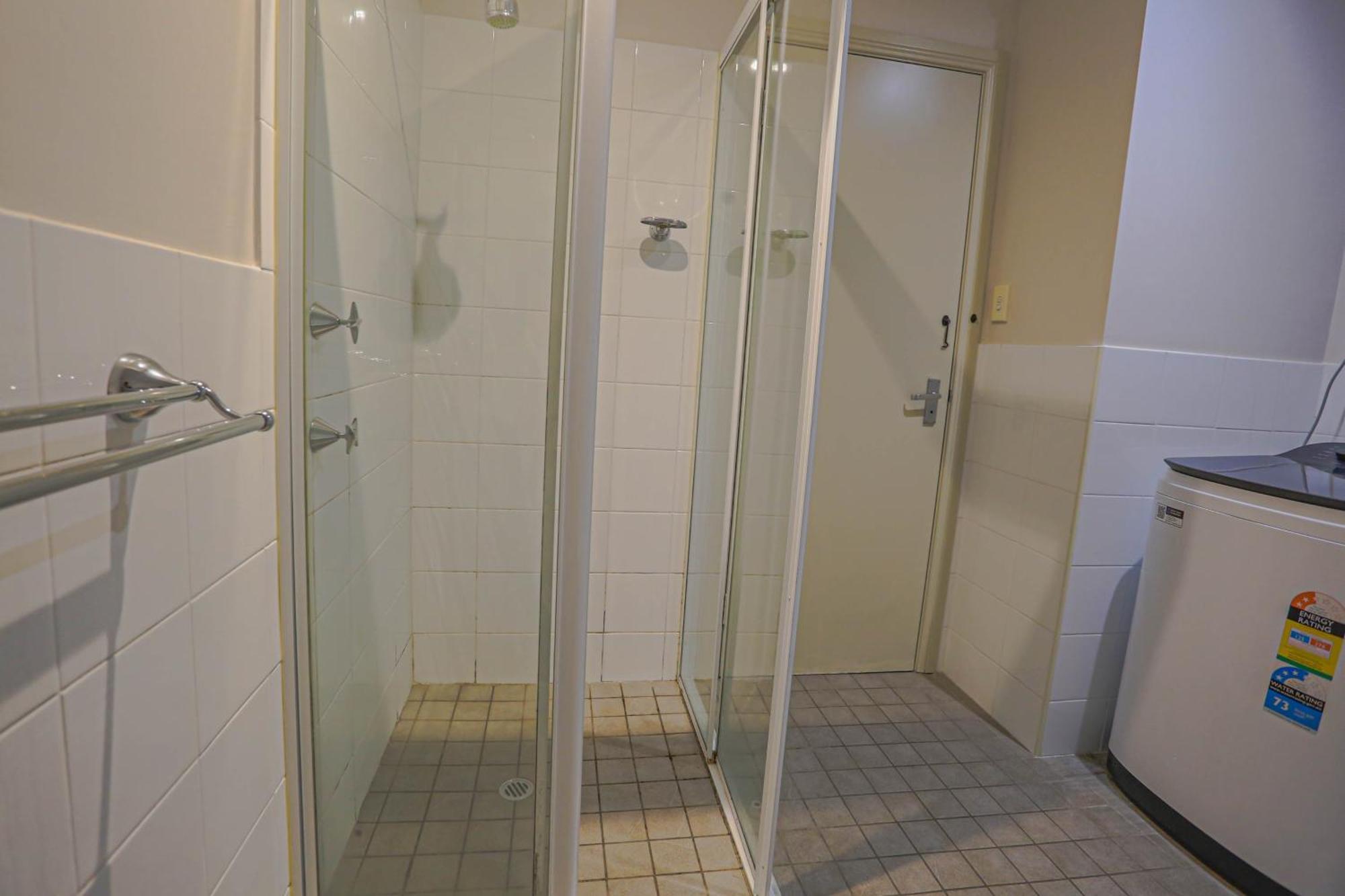 Elegant 2 Bedroom Close To Buz Bridge Rd 2 E-bikes Included Ferienhaus Sydney